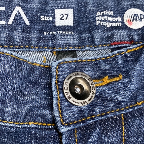 RVCA Jeans 8” Rise, Medium Blue Wash - Picture 2 of 11
